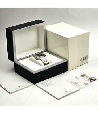 IWC Ingenieur Chronograph 42 steel black box + papers