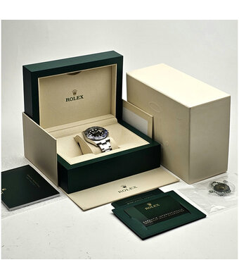 Rolex GMT-Master II 40 steel batman - batgirl blue Oyster NEW / UNWORN 2024 box + papers