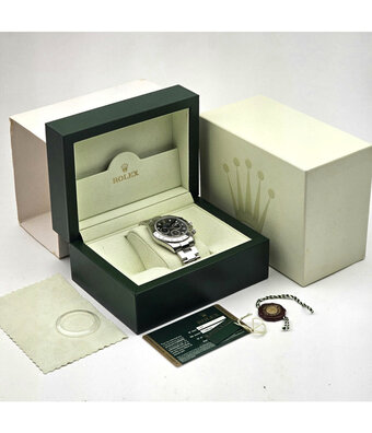 Rolex Daytona  40 steel black 2005 box + papers