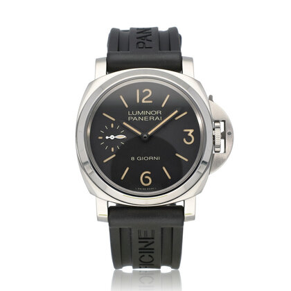Luminor Base 44 steel black 2024 box + papers