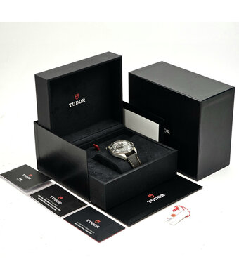 Tudor Black Bay 58 925 39 silver grey leather strap 2025 B+P