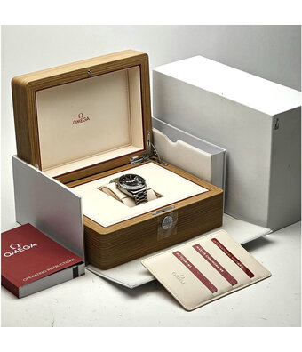 Omega Seamaster Planet Ocean 600M Co-Axial Master Chronometer 40 steel black ceramic 2024 box +