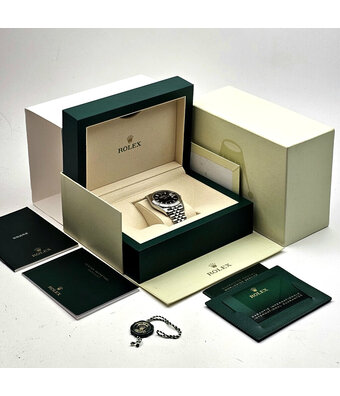 Rolex Datejust 41 steel - white gold black fluted Jubilee 2020 box + papers
