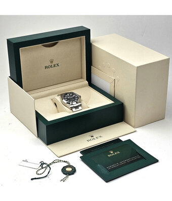 Rolex Air-king 40 steel black domed Oyster 2022 box + papers