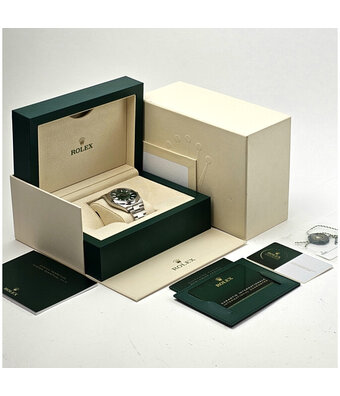 Rolex Oyster Perpetual 41 steel green domed Oyster - Bulbasaur - 2023 B+P | NEW ROLEX SERVICE