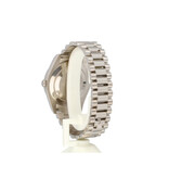 Rolex Day-Date II 41 white gold diamond - baguette President V-serial 2010 box + papers