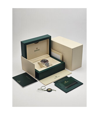 Rolex GMT-Master II 40 steel blue / red - Pepsi Jubilee ceramic 2023 Jubilee box + papers