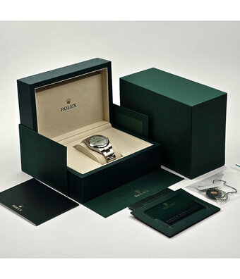 Rolex Oyster Perpetual 41 steel NEW - UNWORN pistachio white tag Oyster 2025 box + papers