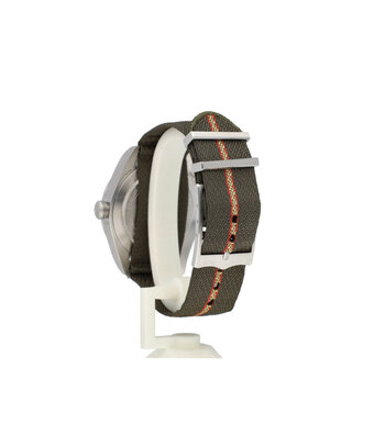 Tudor Ranger  39 steel black domed canvas 2024 box + papers