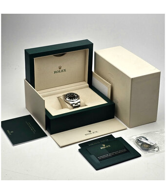 Rolex Oyster Perpetual 41 steel black domed Oyster 2023 box + papers