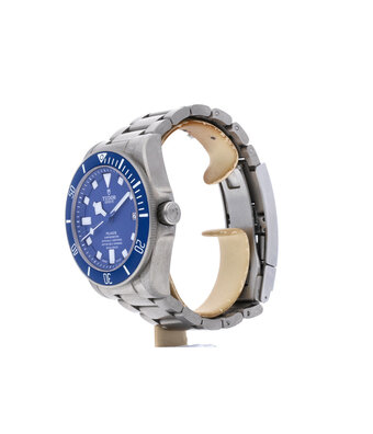 Tudor Pelagos 42 42 steel blue titanium automatic