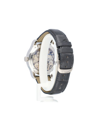 Jaeger-LeCoultre Master Grande Tradition Gyrotourbillon 1 42,5 perpetual calendar platinum ref. 149.6.07.S
