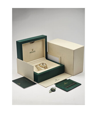 Rolex Day-Date 40 yellow gold silver President 2022 box + papers