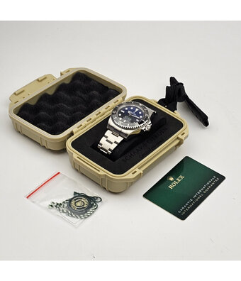 Rolex Sea-Dweller  44 steel deep blue / d-blue / Cameron 2021 box + papers