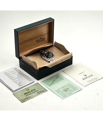 Rolex Submariner No Date 40 steel black 1989 box + papers