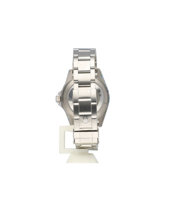 Rolex Submariner Date 40 steel Kermit - Green - Z-serial - 2006 box + papers