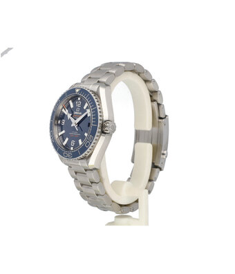 Omega Seamaster Planet Ocean 600M Co-Axial Master Chronometer 40 steel blue 2022 box + papers