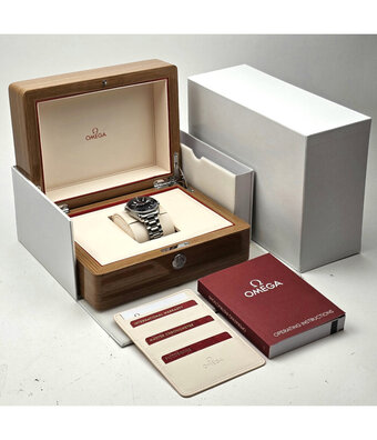 Omega Seamaster Planet Ocean 600M Co-Axial Master Chronometer 40 steel blue 2022 box + papers