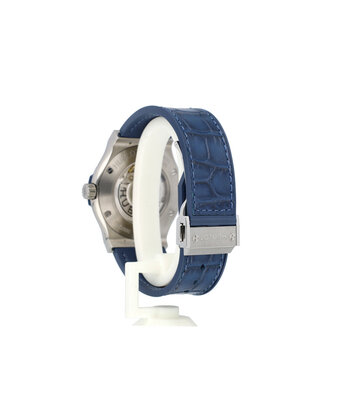 Hublot Classic Fusion Titanium Blue 42 titanium blue alligator - rubber 2019 box + papers