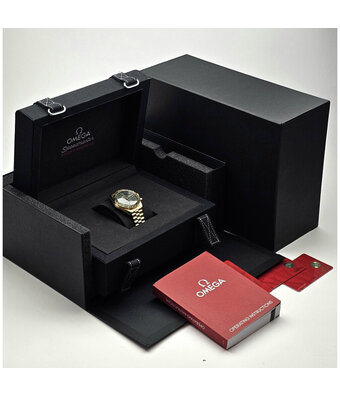 Omega Speedmaster Moonwatch Professional Co-Axial Master Chronometer Chronograph 42 yellow gold