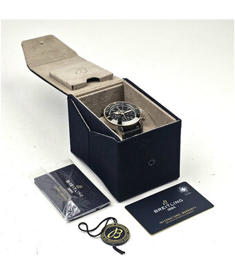 Breitling Superocean Heritage B01 Chronograph 44 steel - rose gold green rubber limited 2022 B+P