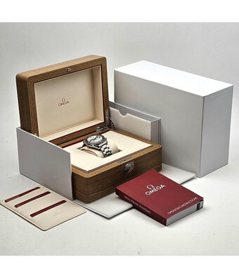 Omega Speedmaster Racing Chrono 44 steel black ceramic white 2025 box + papers