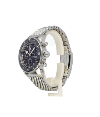 Breitling Superocean Heritage Chronograph 44 steel black 2021 B+P | NEW BREITLING SERVICE