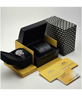 Breitling Superocean  42 steel black 2013 box + papers