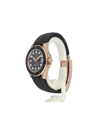 Rolex Yacht-master 37 rose gold medium - midsize Oysterflex / rubber 2023 box + papers