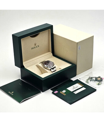 Rolex Oyster Perpetual 39 steel domed red grape Oyster 2016 box + papers