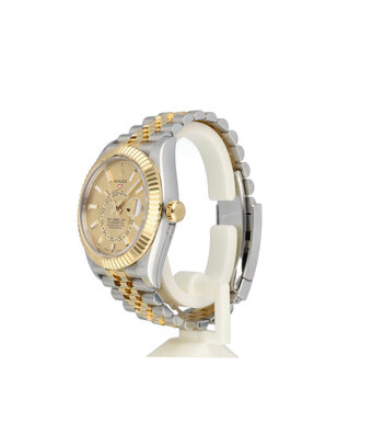 Rolex Sky-Dweller  42 steel - yellow gold champagne Jubilee 2023 box + papers