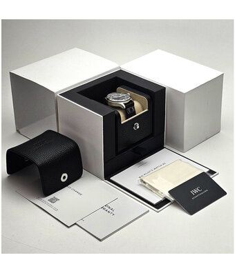 IWC Big Pilot's Watch  43 steel black brown 2022 box + papers