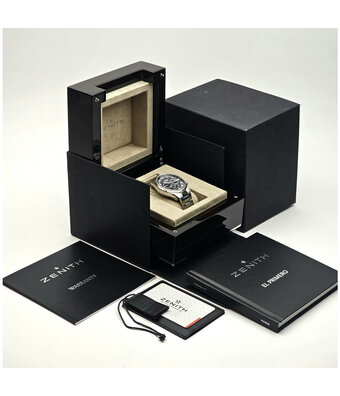 Zenith El Primero 36'000 VPH 42 2021 box + papers | steel black BRACELET + STRAP