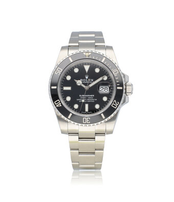 Rolex Submariner Date 40 2018 box + papers | steel black ceramic