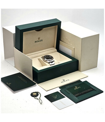 Rolex Oyster Perpetual 41 steel black domed Oyster 2024 box + papers
