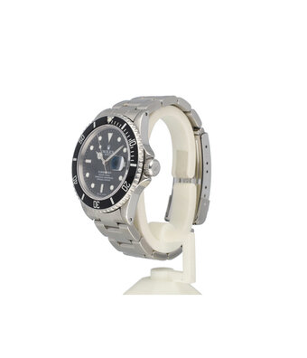 Rolex Submariner Date 40 steel black 85-serial 1984 + box