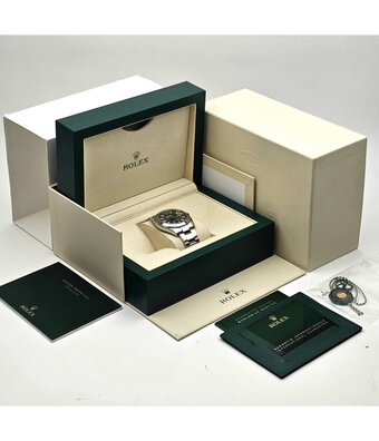 Rolex Datejust 41 - 2022 box + papers | steel mint green Oyster