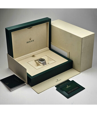 Rolex Day-Date 40 white gold - green - money dial factory diamond 2025 box + papers