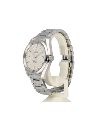 Omega Seamaster Aqua Terra 150M Co-Axial Chronometer 42 NEW OMEGA SERVICE - 2018 box + papers |