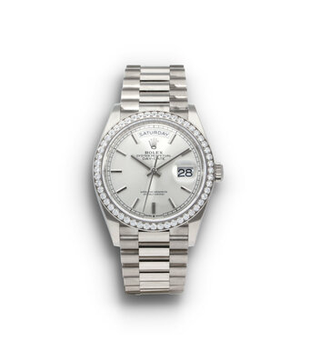 Rolex Day-Date 36 36 white gold silver dial factory diamond bezel President
