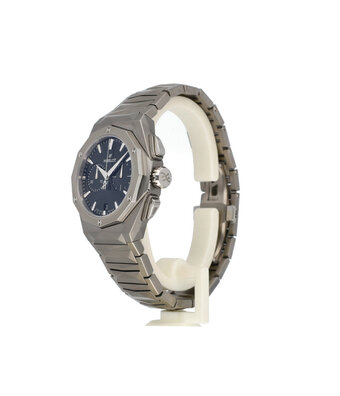 Hublot Classic Fusion Chronograph Orlinski Full Titanium 41 - 2024 + papers | titanium black chro