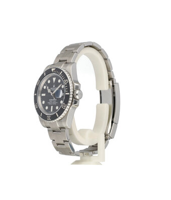 Rolex Submariner Date 40 2017 papers | steel black ceramic Oyster