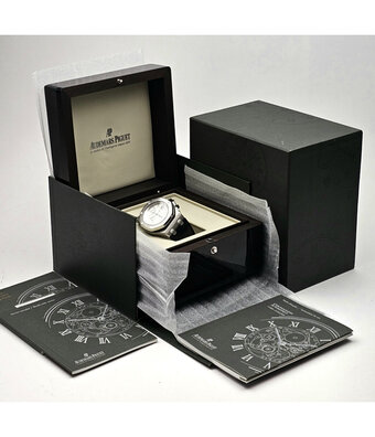 Audemars Piguet Royal Oak Offshore Chronograph  steel white themes box + papers | NEW AP STRAP