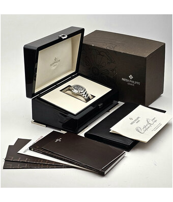 Patek Philippe Nautilus Chronograph 40.5 blue - grey 2013 box + papers