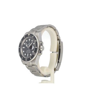 Rolex Submariner Date 40 NEW ROLEX SERVICE | steel black ceramic