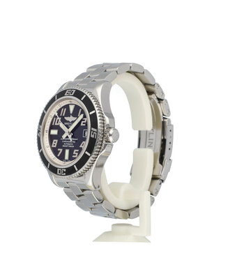 Breitling Superocean  42 steel black 2013 box + papers