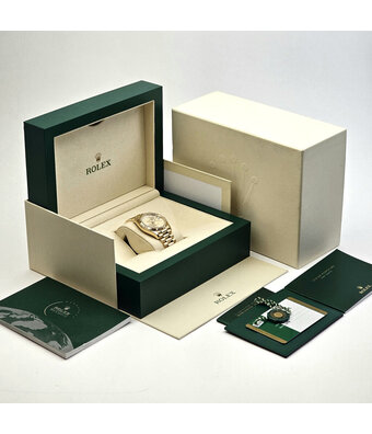 Rolex Day-Date 36 yellow gold champagne diamond President 2019 box + papers