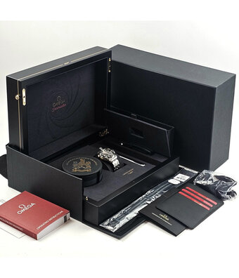 Omega Seamaster Diver 300M Co-Axial Master Chronometer James Bond Limited Edition 42 2020 B+P |