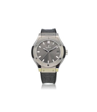 Hublot Classic Fusion Titanium 33 titanium grey box rubber / leather 2023 box + e-warranty