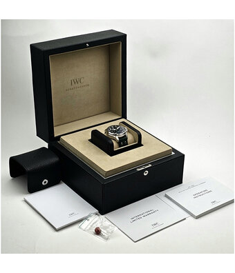 IWC Big Pilot's Watch Perpetual Calendar Green 46 2023 box + papers | steel